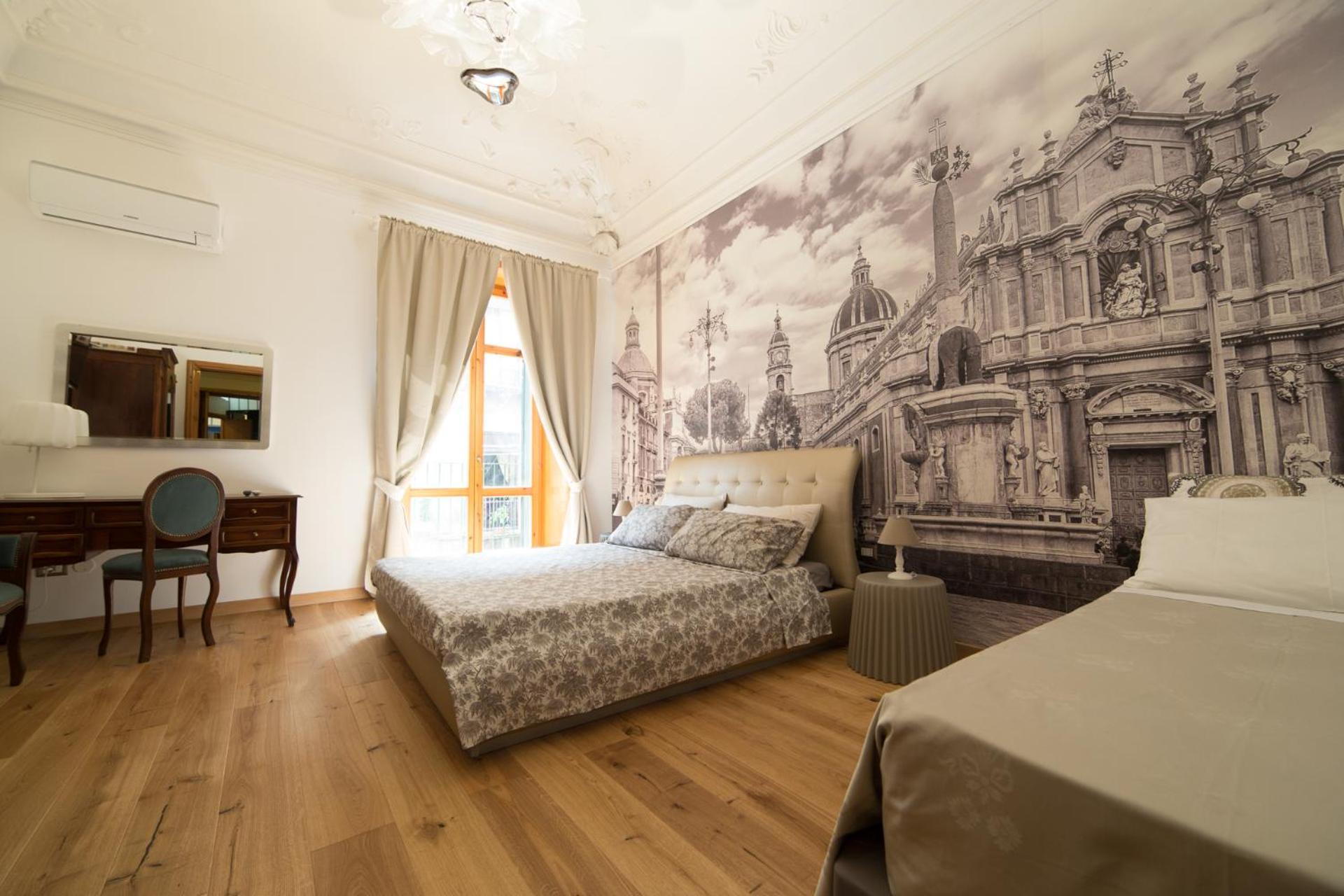 Umberto Flat City Center Катания Екстериор снимка