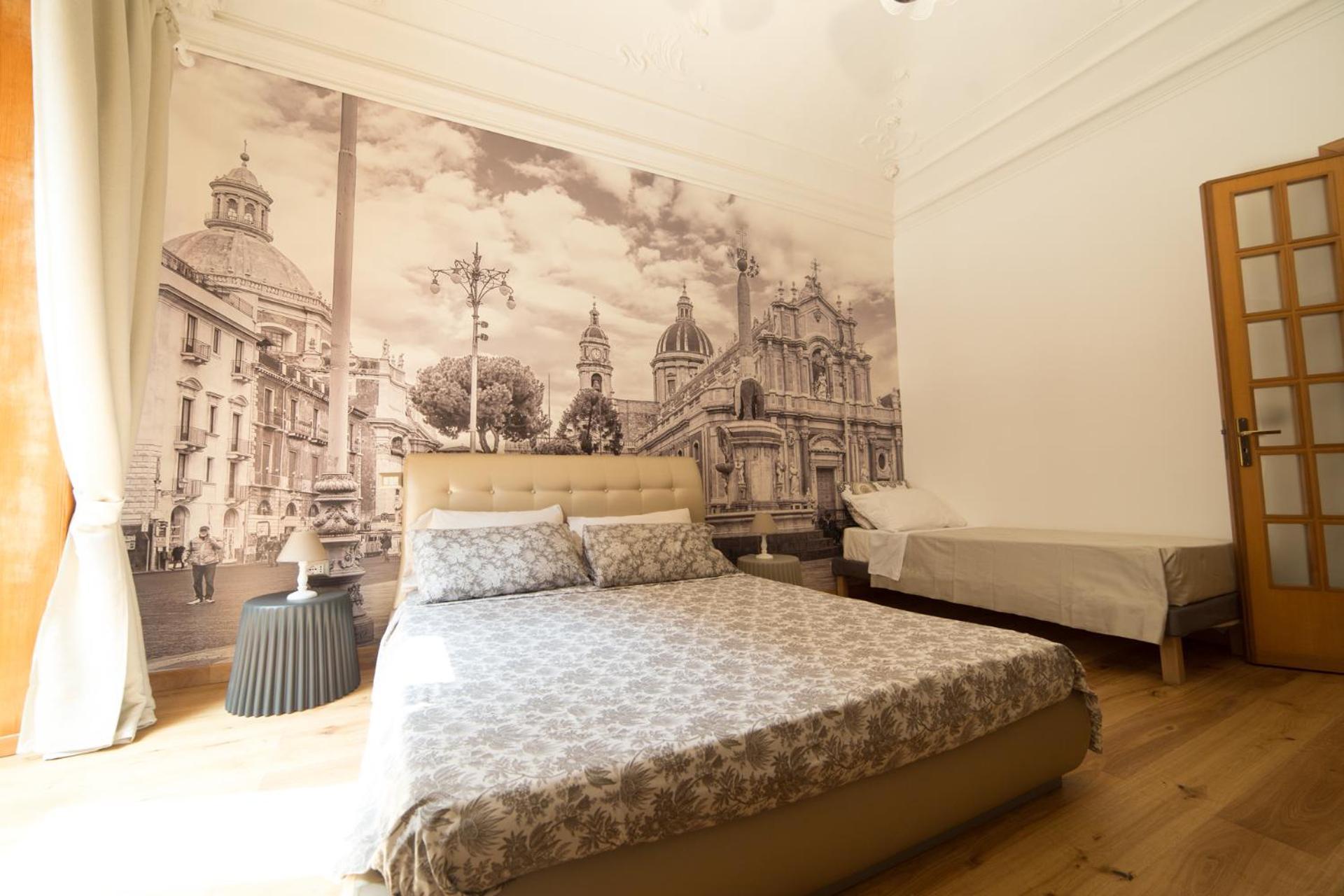 Umberto Flat City Center Катания Екстериор снимка